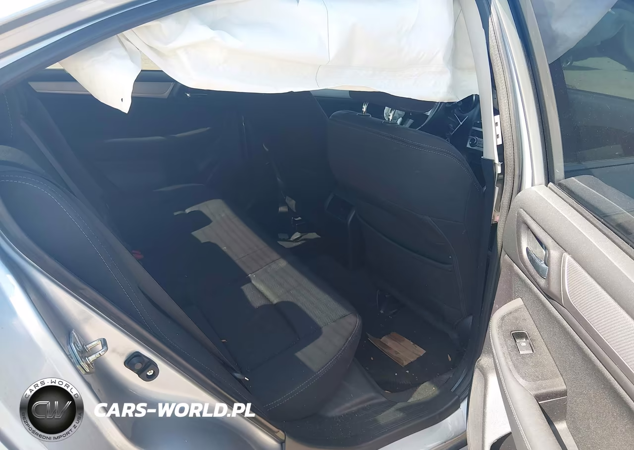 2016 Subaru Legacy 2.5I Premium VIN:4S3BNAC63G3055552 - 8