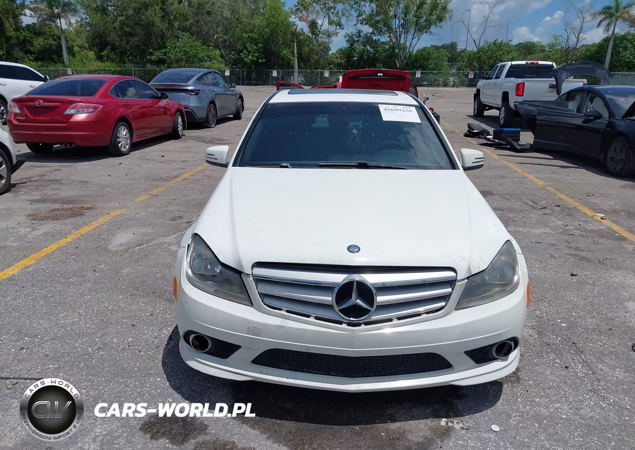 2013 Mercedes-Benz C 250 Sport VIN:WDDGF4HB5DR285814 - 12