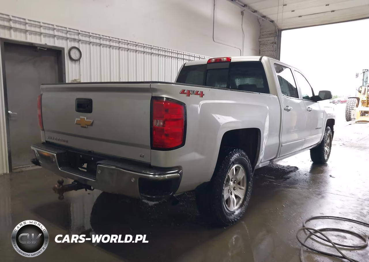 2018 Chevrolet Silverado 1500 1Lt VIN:3GCUKRECXJG497638 - 4