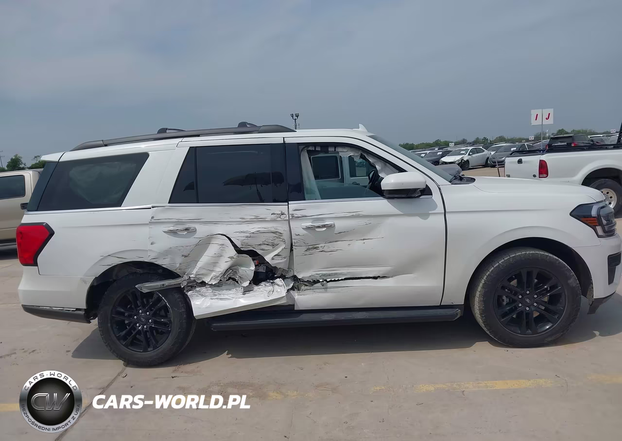 2024 Ford Expedition Xlt VIN:1FMJU1H81REA50460 - 13