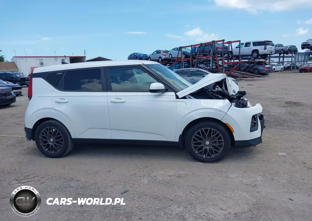 2020 Kia Soul Lx VIN:KNDJ23AU0L7072782 - 13