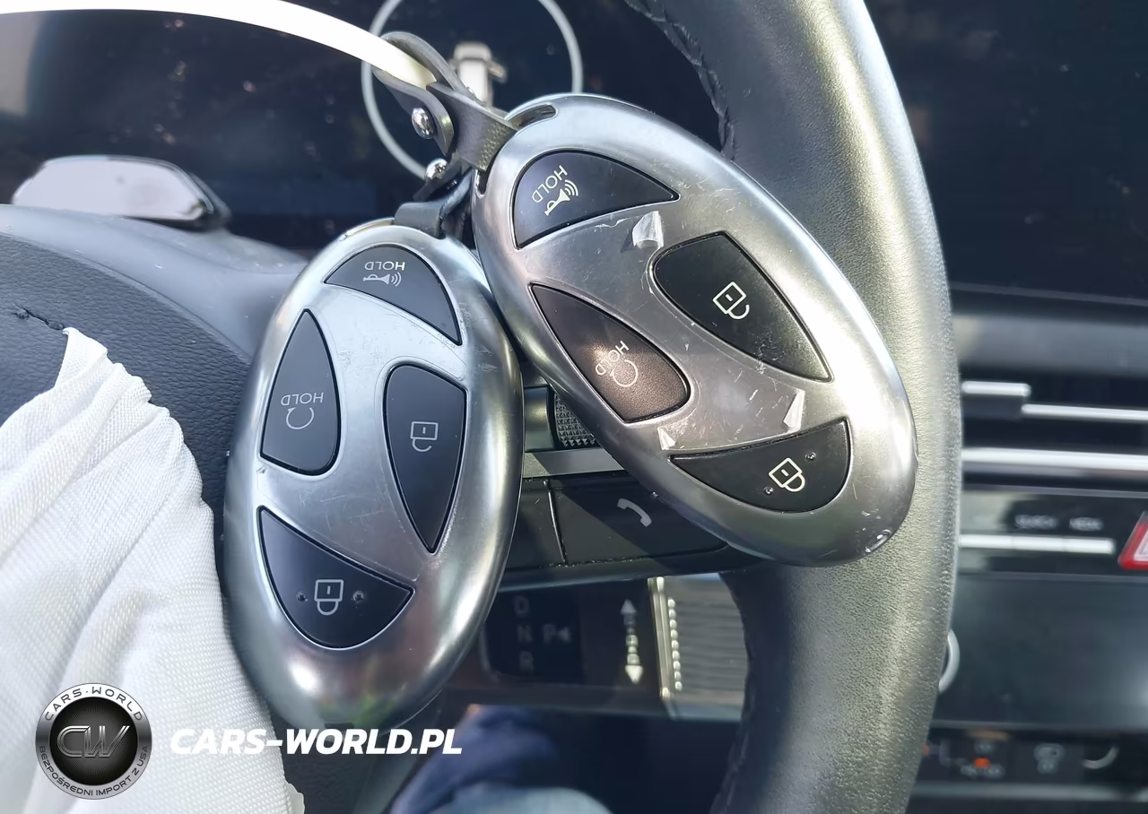 2025 Hyundai Tucson Limited VIN:5NMJECDE3SH594678 - 11