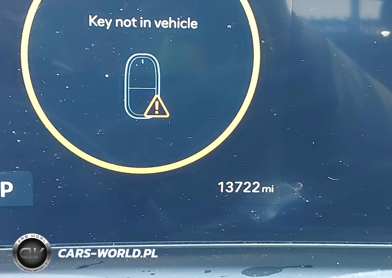 2025 Hyundai Tucson Limited VIN:5NMJECDE3SH594678 - 16