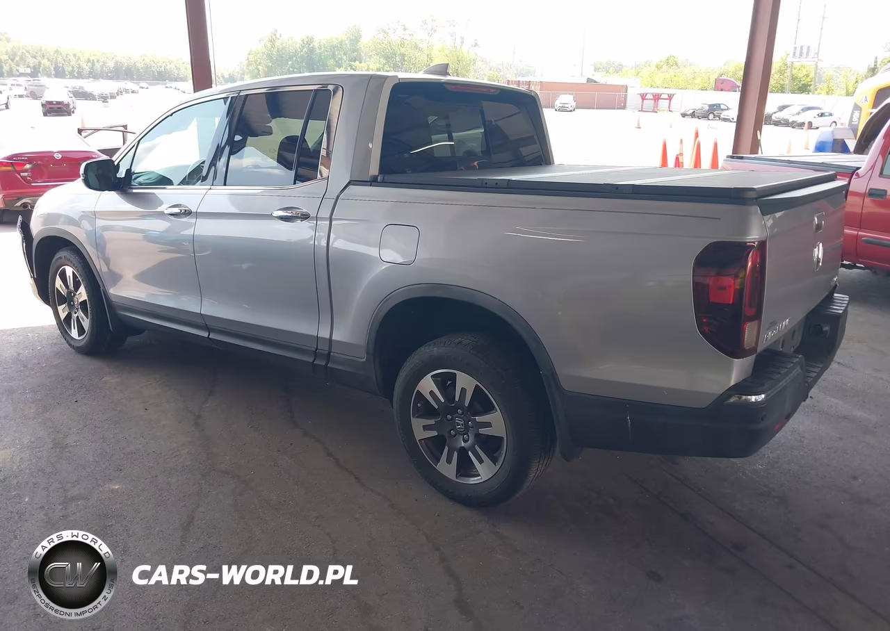 2018 Honda Ridgeline Rtl-E VIN:5FPYK3F78JB001023 - 3