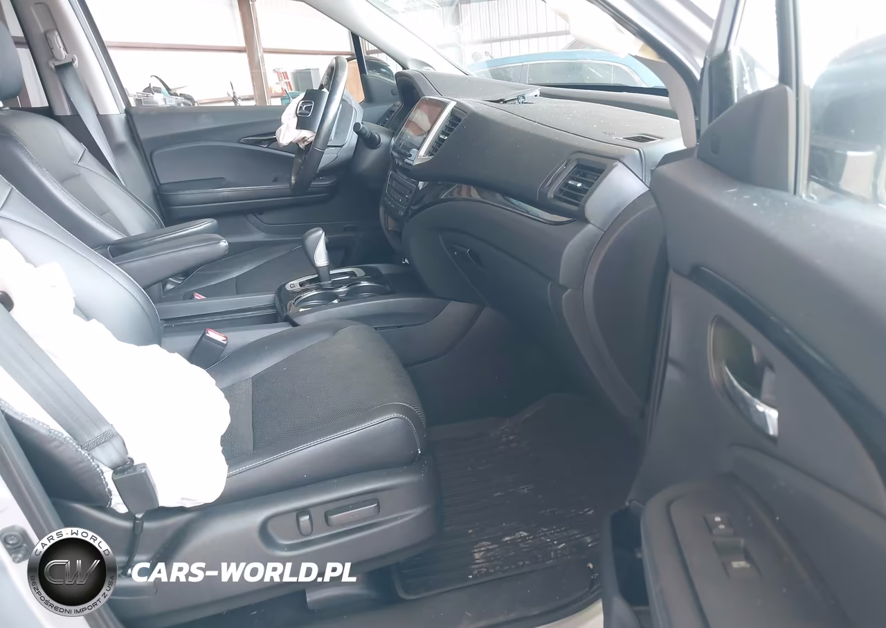 2018 Honda Ridgeline Rtl-E VIN:5FPYK3F78JB001023 - 5