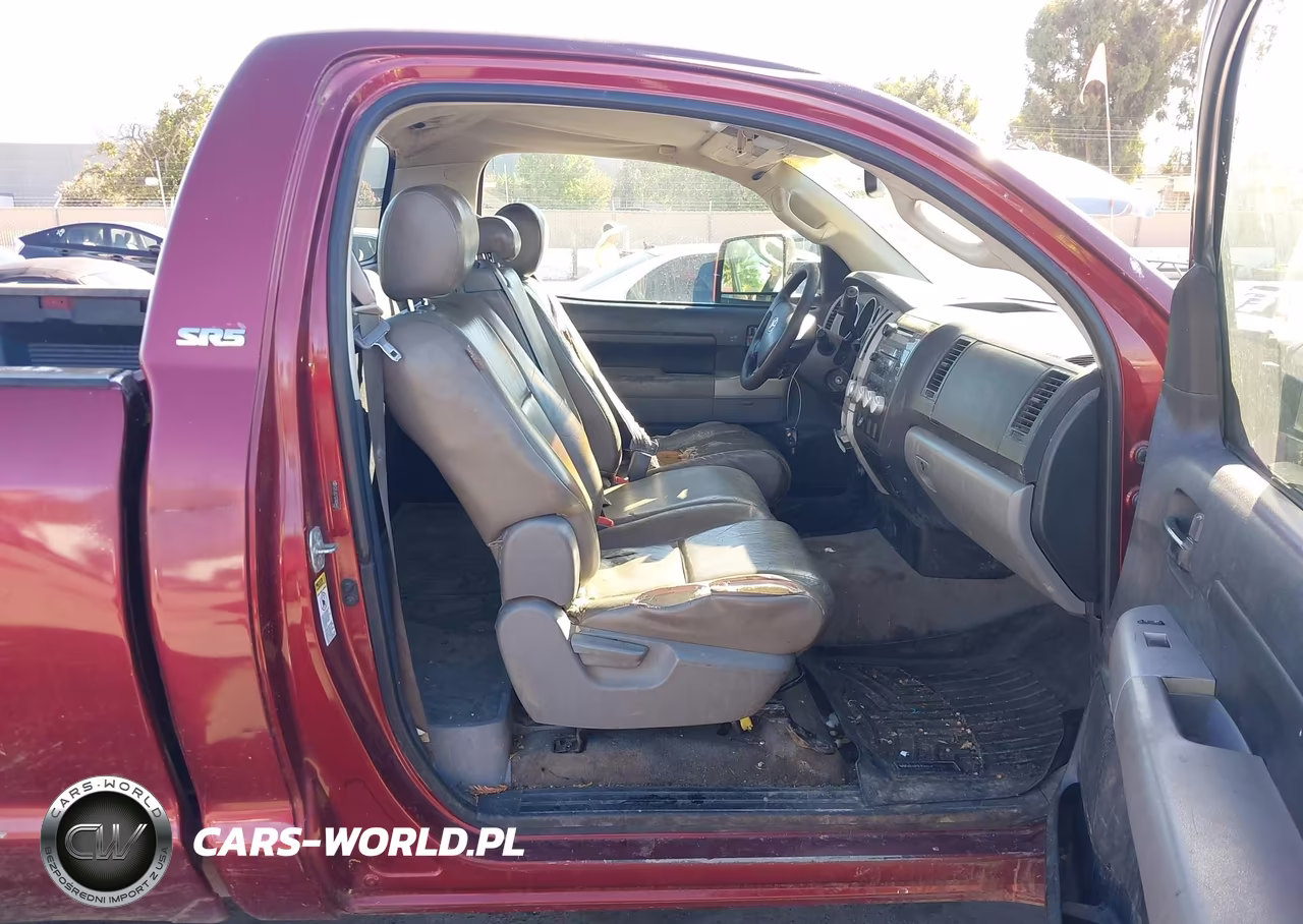 2007 Toyota Tundra Base 5.7L V8 VIN:5TFLV52137X004403 - 5