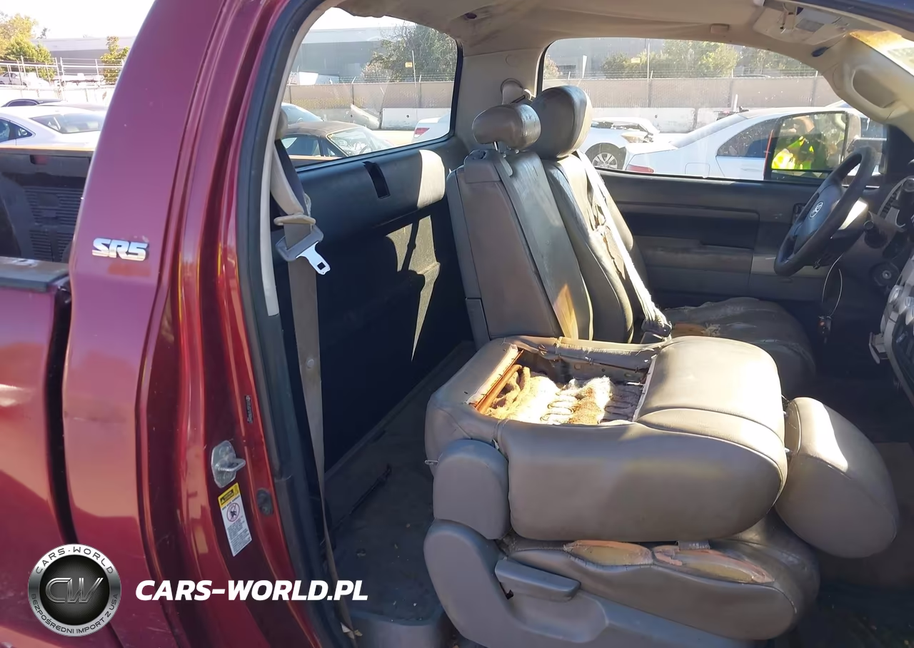 2007 Toyota Tundra Base 5.7L V8 VIN:5TFLV52137X004403 - 8