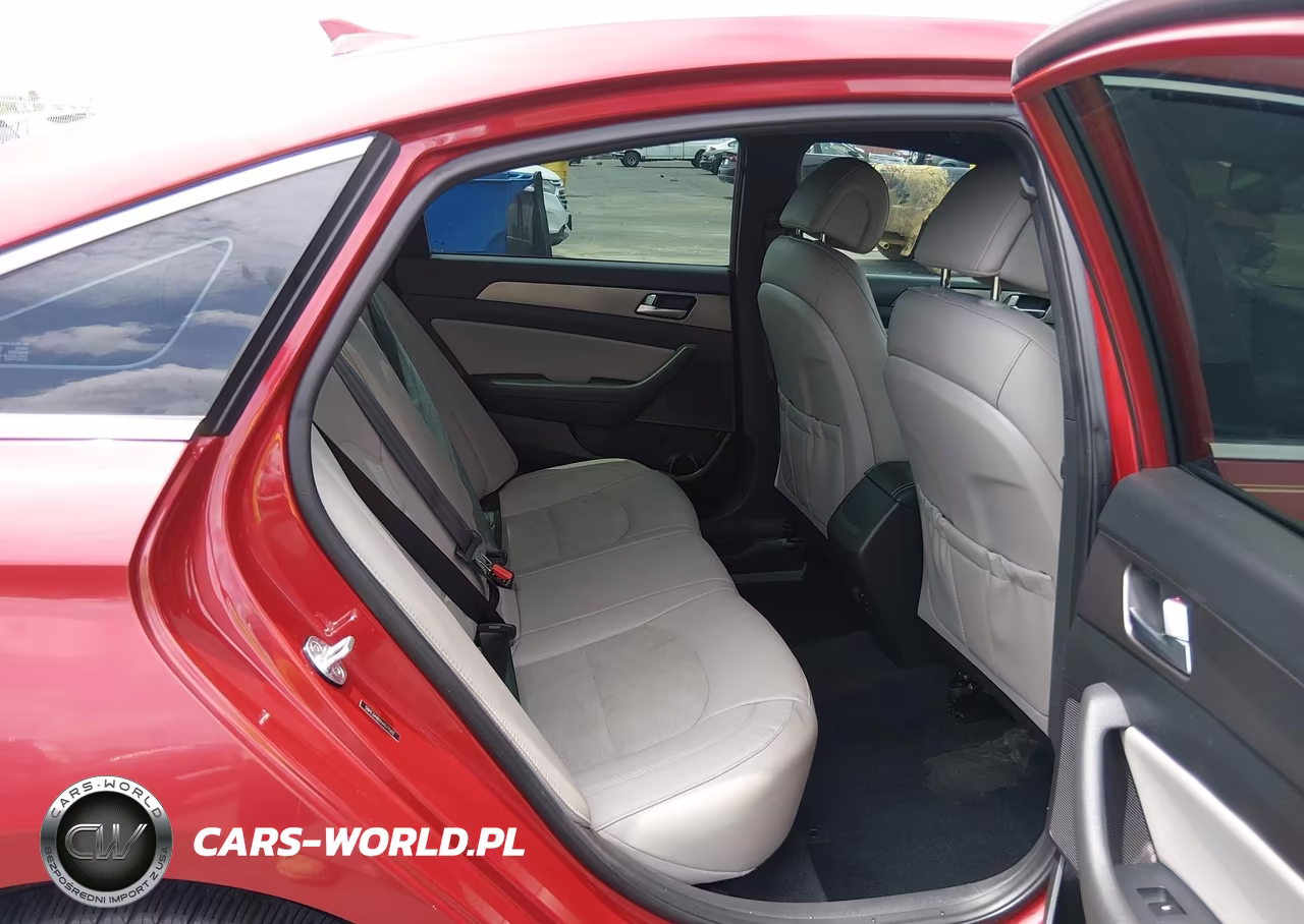 2017 Hyundai Sonata Sport 2.0T VIN:5NPE34AB8HH571562 - 8