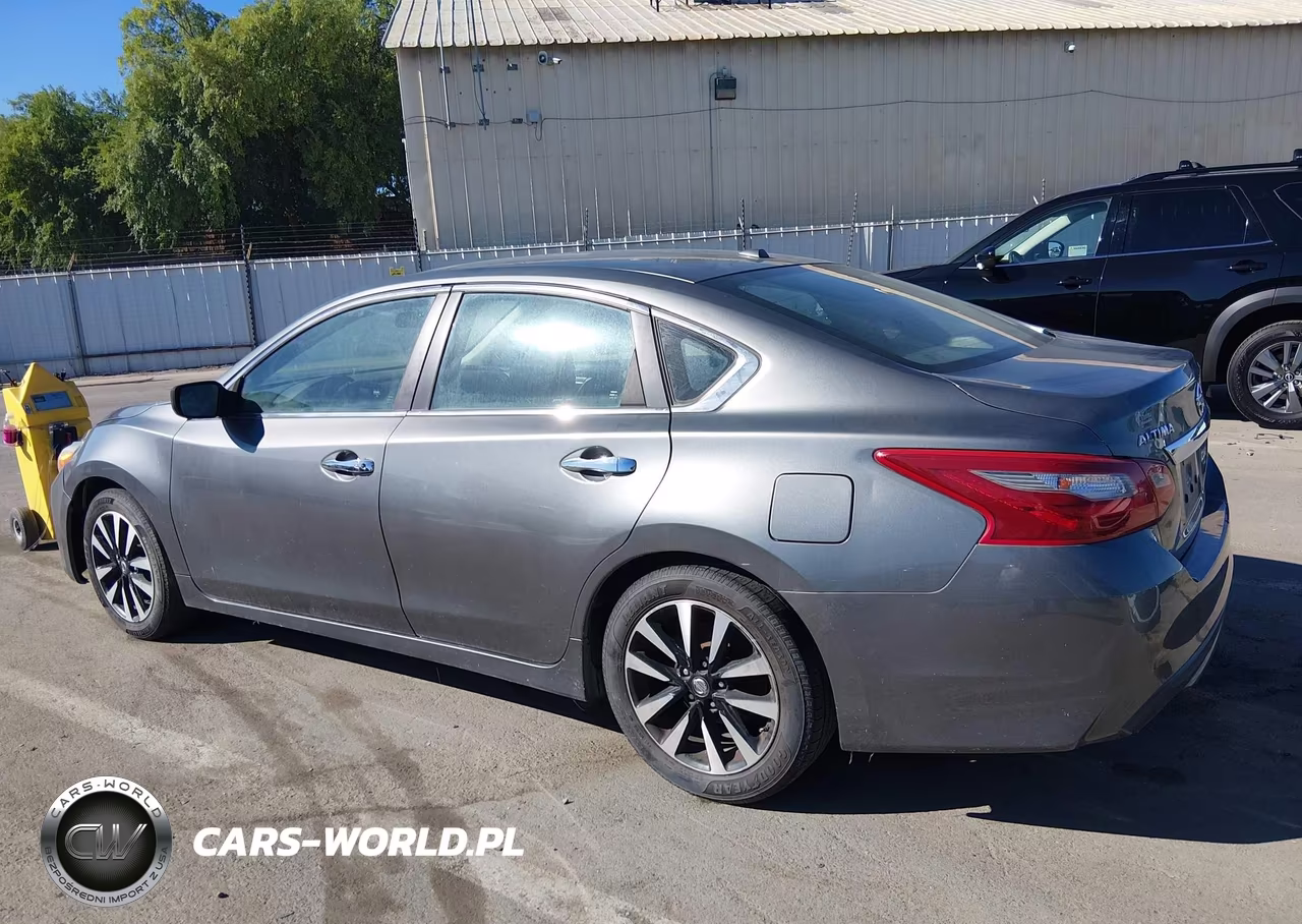 2018 Nissan Altima 2.5 Sv VIN:1N4AL3AP2JC253500 - 13