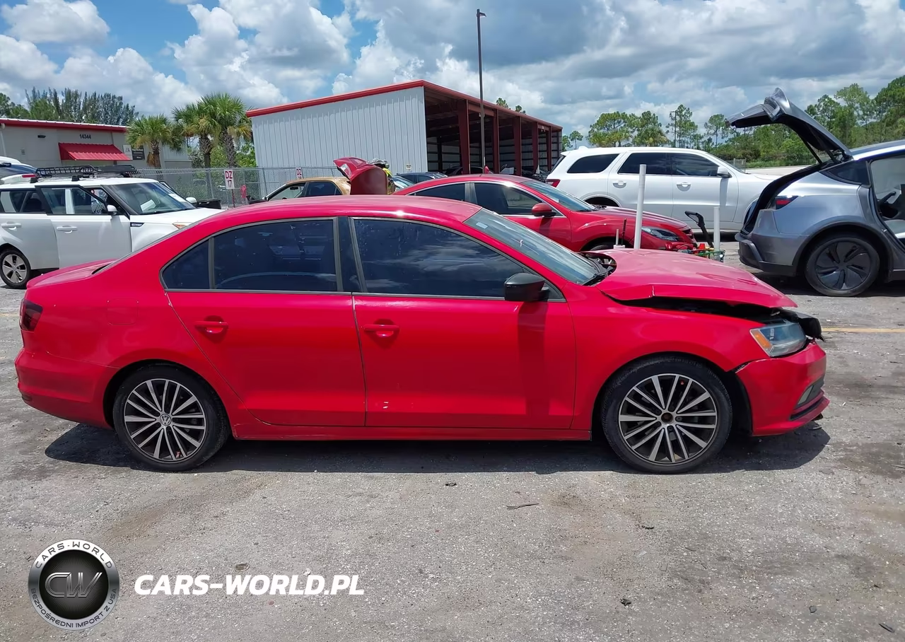 2016 Volkswagen Jetta 1.8T Sport VIN:3VWD17AJ2GM326224 - 14