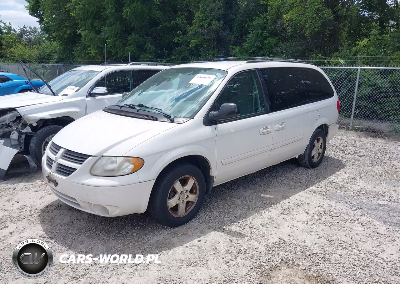 2005 Dodge Grand Caravan Sxt VIN:2D4GP44L85R216300 - 2