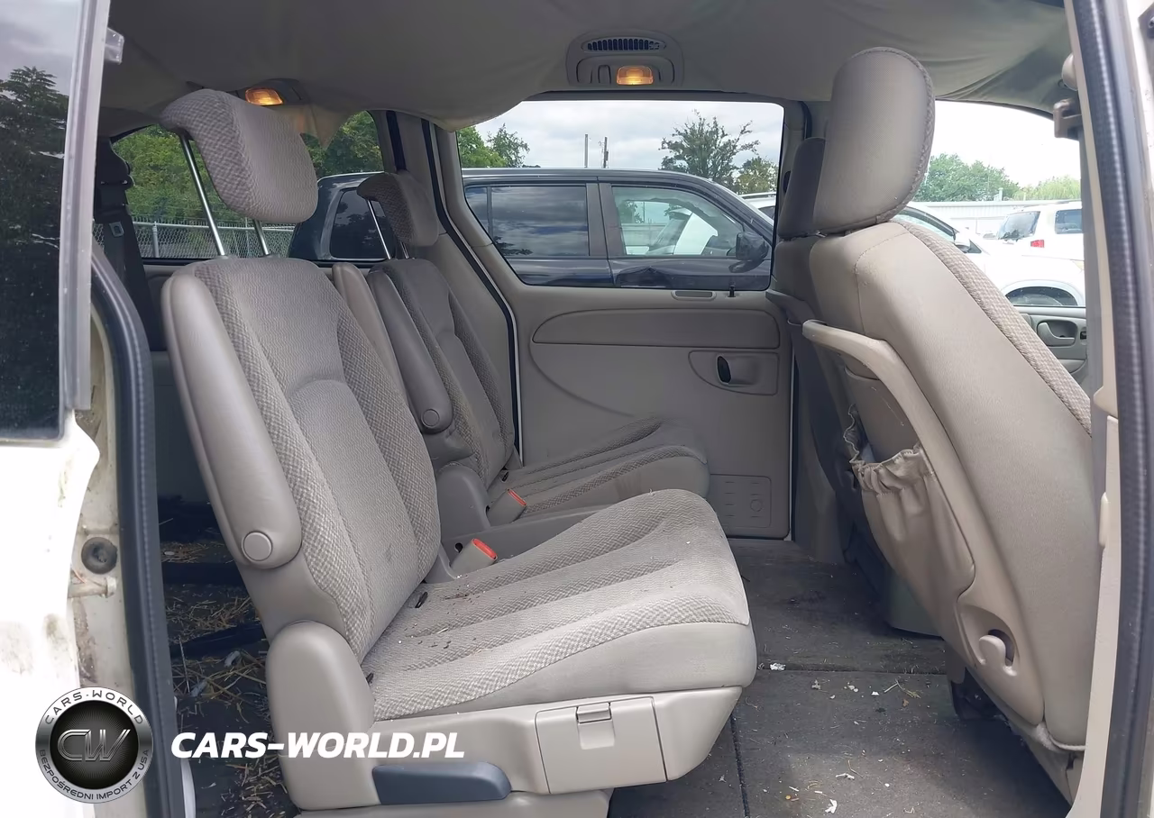 2005 Dodge Grand Caravan Sxt VIN:2D4GP44L85R216300 - 8