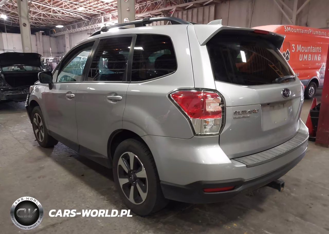 2017 Subaru Forester 2.5I Premium VIN:JF2SJAEC6HH526162 - 3