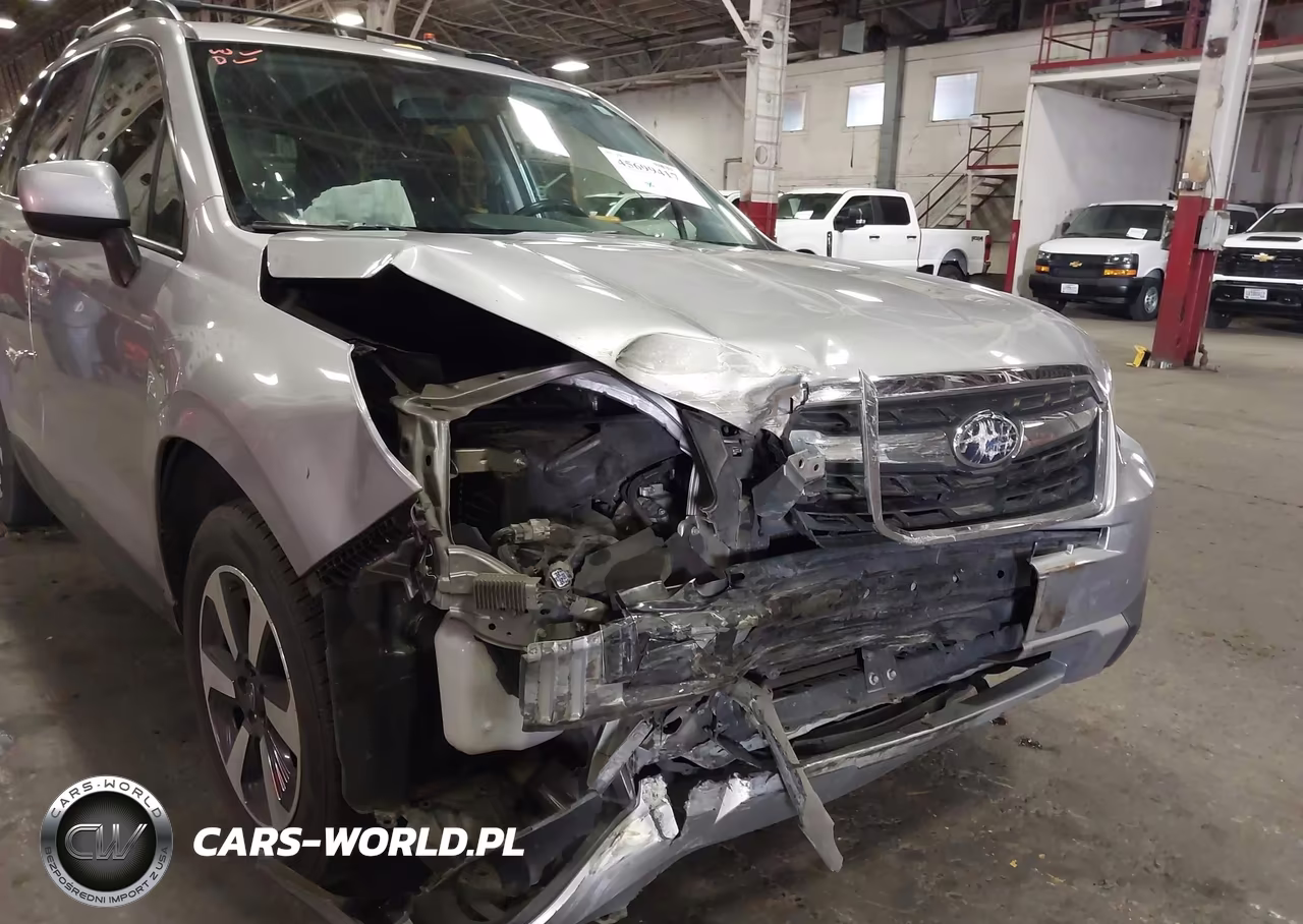 2017 Subaru Forester 2.5I Premium VIN:JF2SJAEC6HH526162 - 6