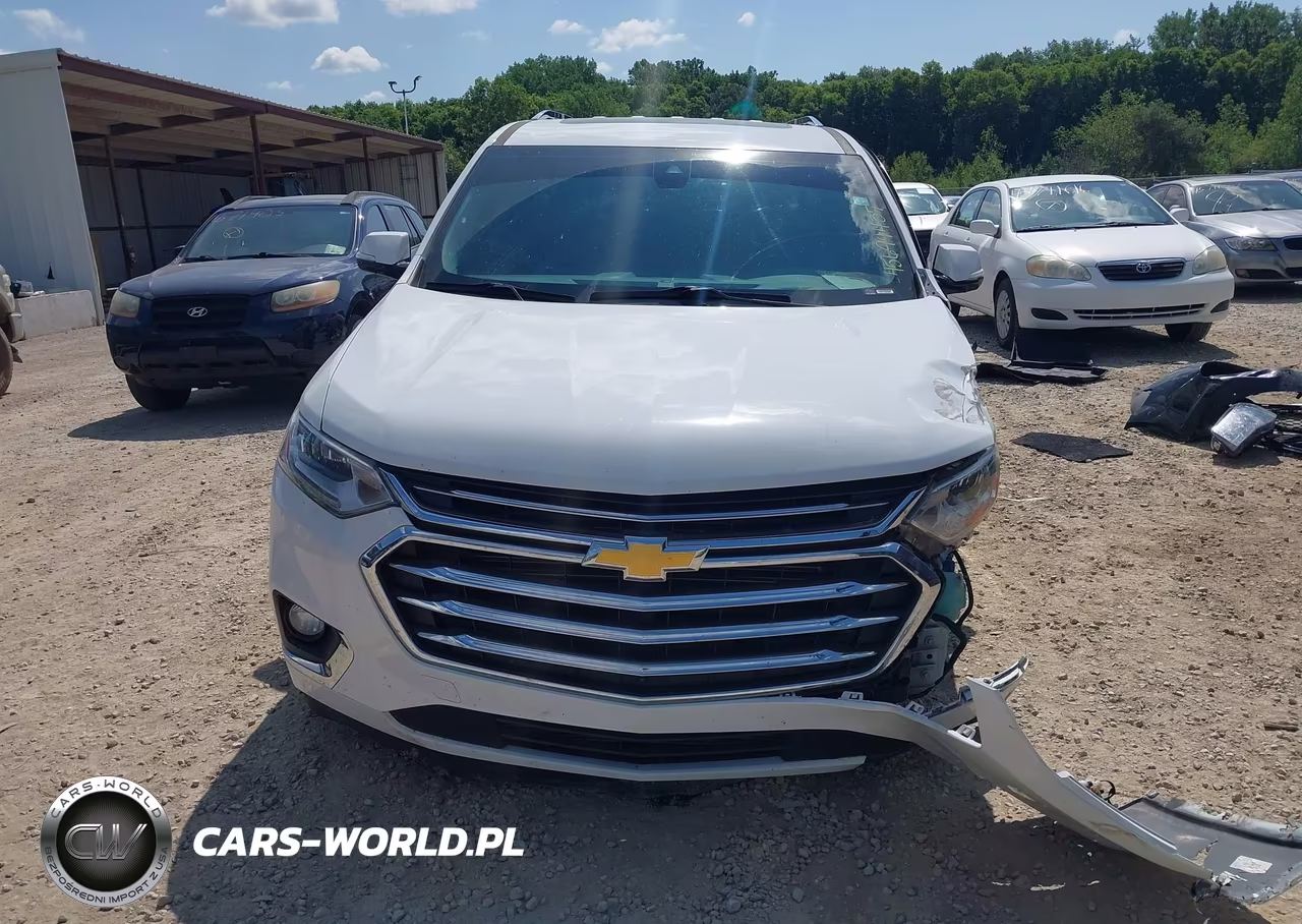 2018 Chevrolet Traverse High Country VIN:1GNEVKKW4JJ216585 - 13