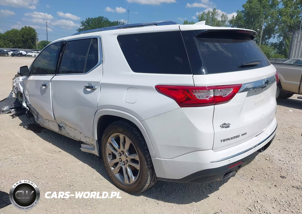 2018 Chevrolet Traverse High Country VIN:1GNEVKKW4JJ216585 - 3