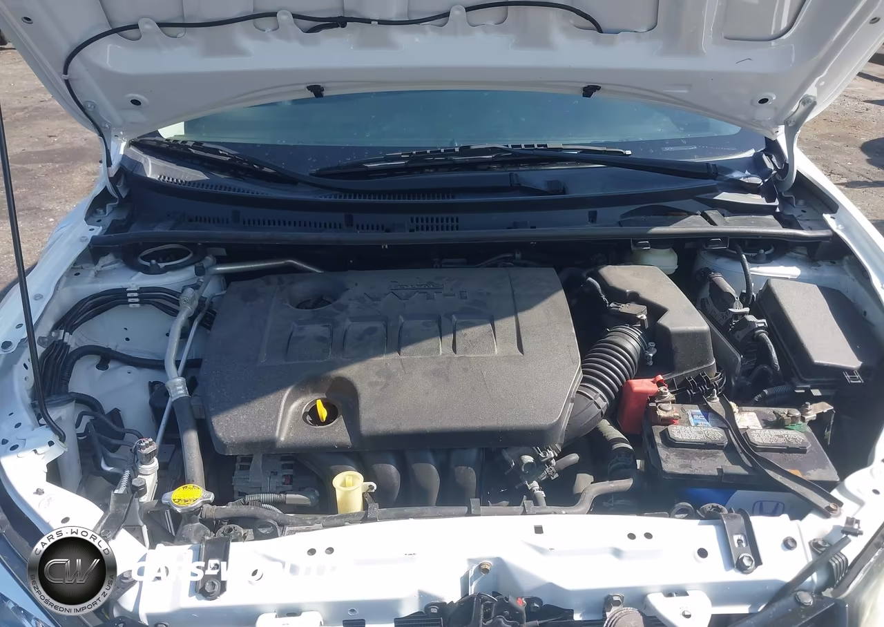 2016 Toyota Corolla S Plus VIN:2T1BURHE2GC536661 - 10