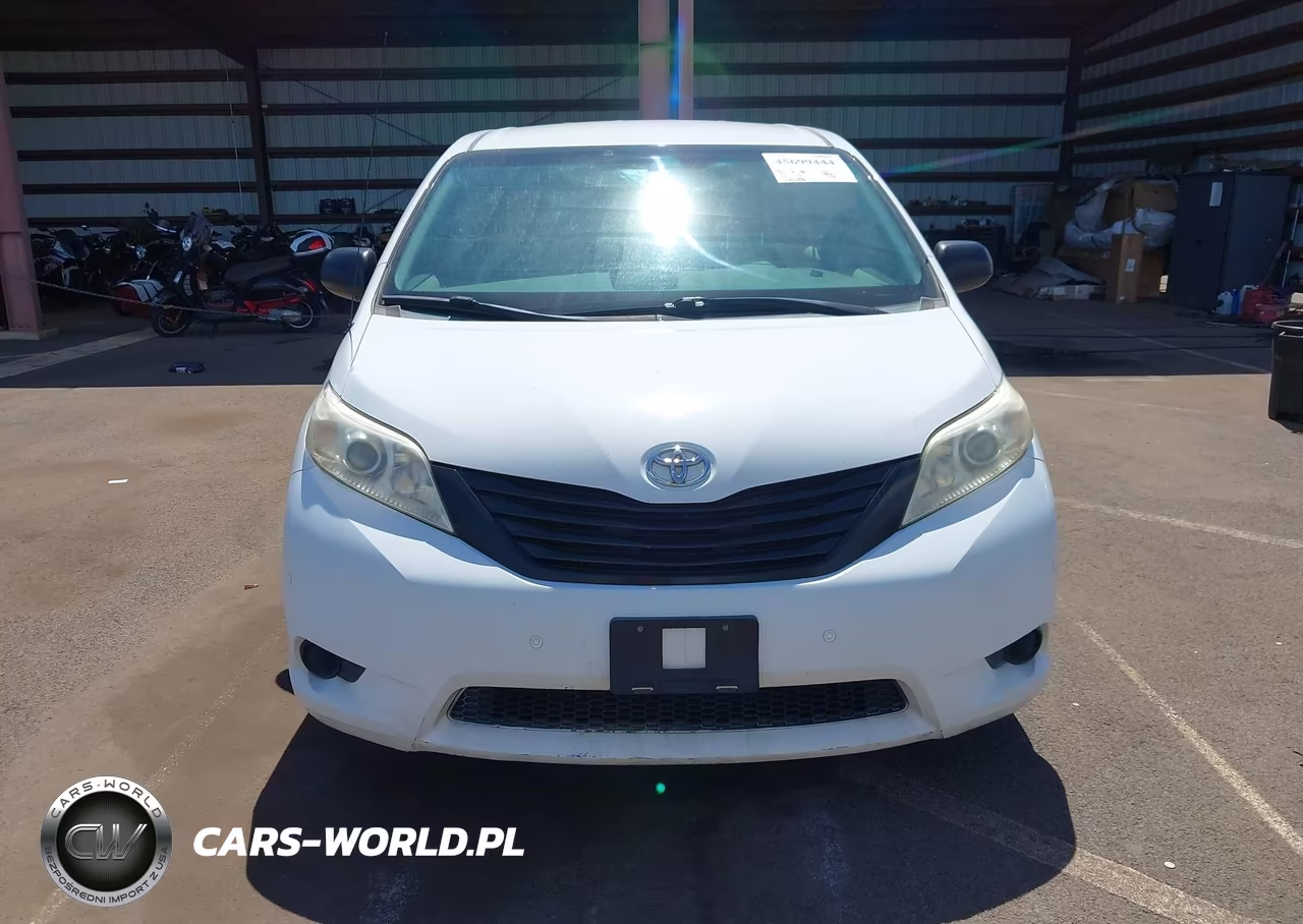 2014 Toyota Sienna L V6 7 Passenger VIN:5TDZK3DC3ES513349 - 12