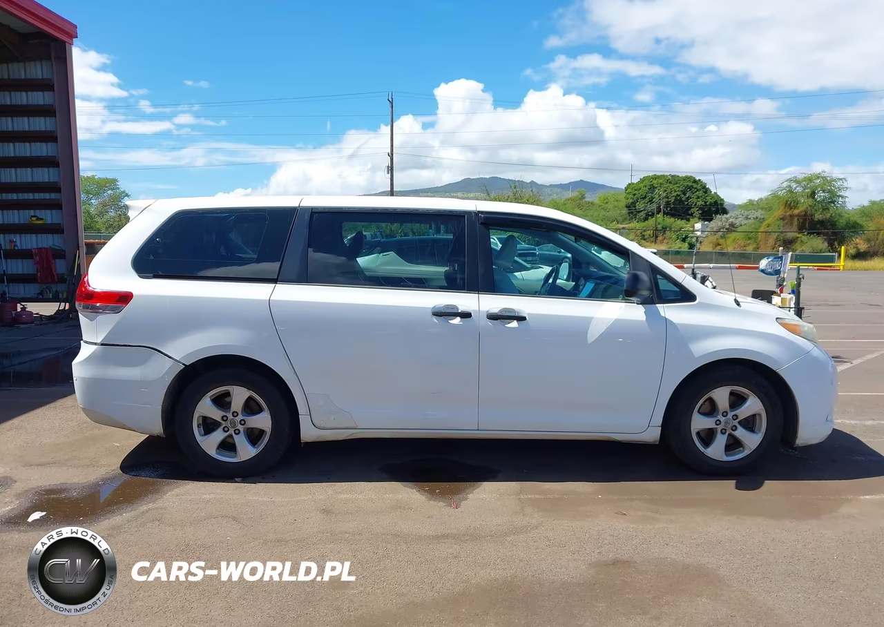 2014 Toyota Sienna L V6 7 Passenger VIN:5TDZK3DC3ES513349 - 13