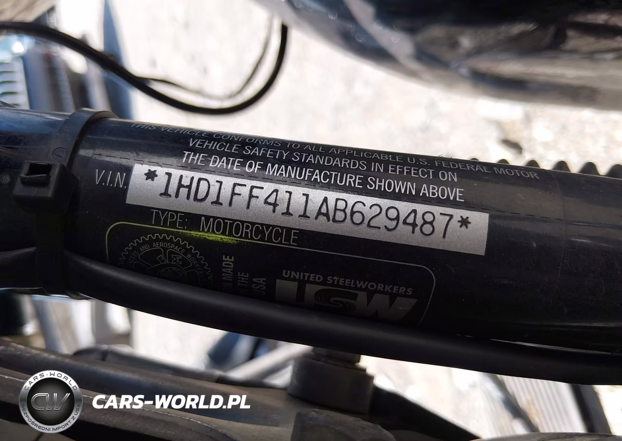 2010 Harley-Davidson Flhtc VIN:1HD1FF411AB629487 - 10