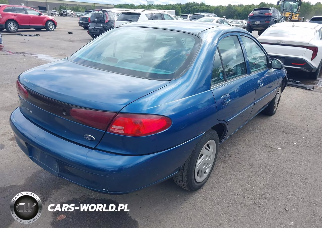 1999 Ford Escort Se VIN:1FAFP13P7XW166047 - 4