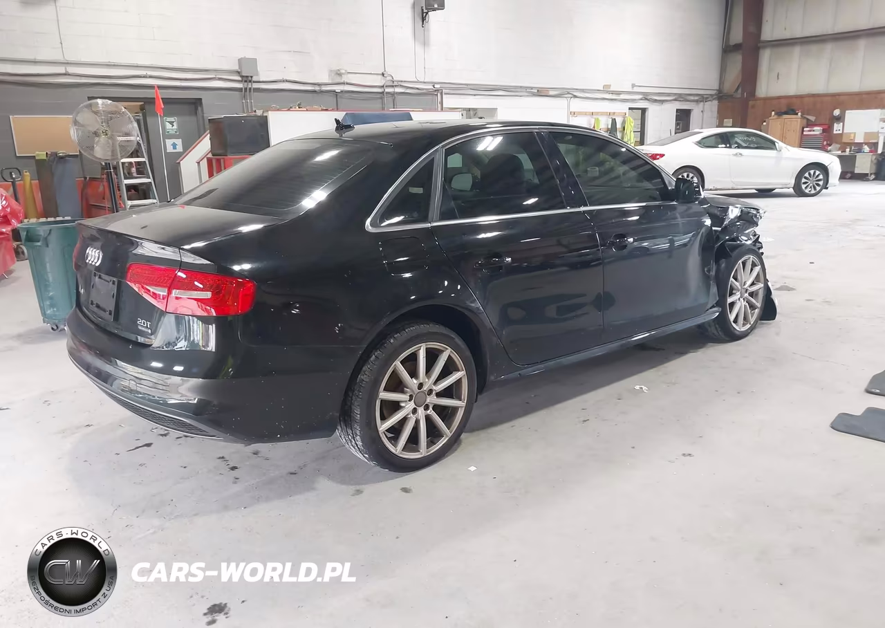 2016 Audi A4 Premium VIN:WAUBFAFL7GN001879 - 4