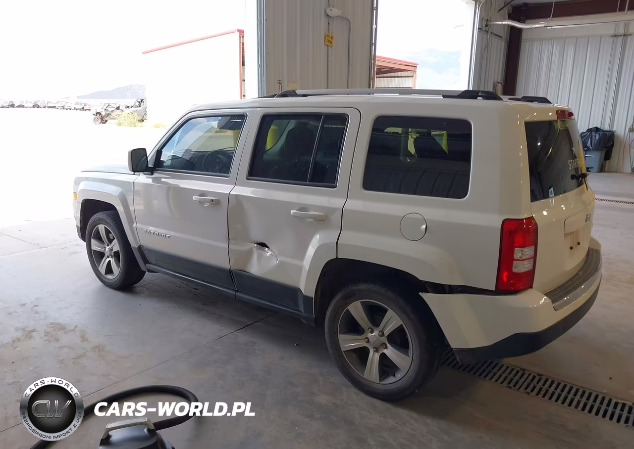 2017 Jeep Patriot High Altitude Fwd VIN:1C4NJPFA9HD208023 - 3