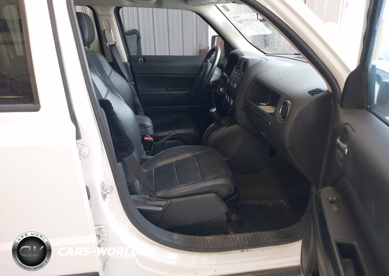 2017 Jeep Patriot High Altitude Fwd VIN:1C4NJPFA9HD208023 - 5