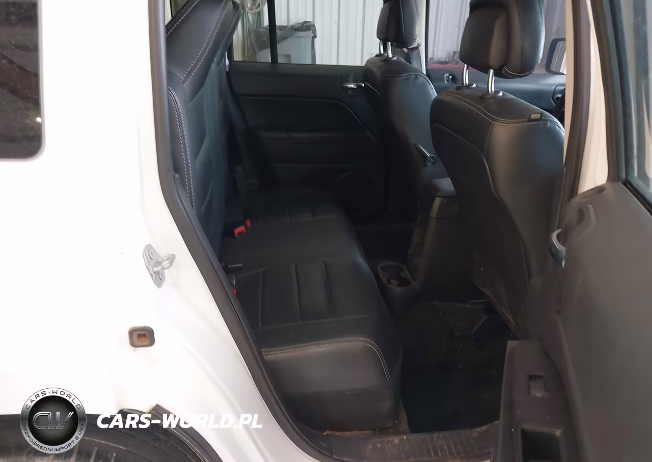 2017 Jeep Patriot High Altitude Fwd VIN:1C4NJPFA9HD208023 - 8