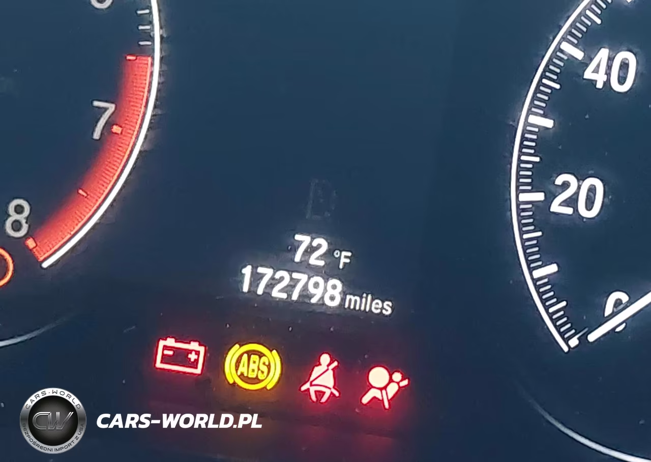 2018 Honda Accord Touring VIN:1HGCV1F97JA140635 - 15