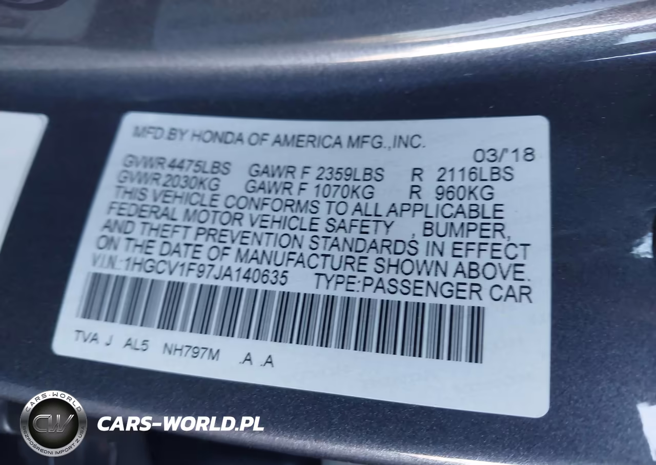 2018 Honda Accord Touring VIN:1HGCV1F97JA140635 - 9
