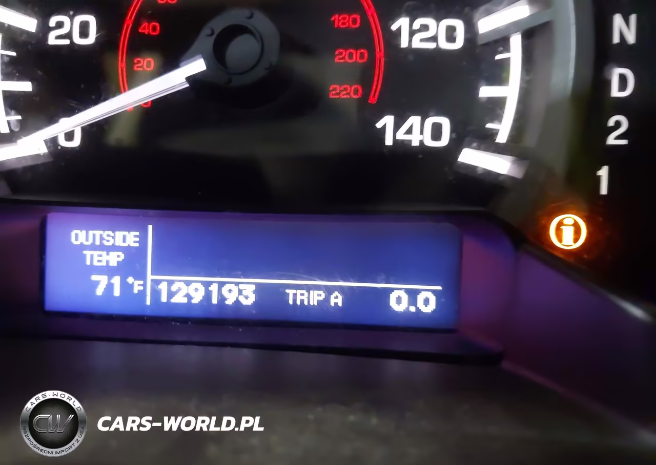 2011 Honda Ridgeline Rtl VIN:5FPYK1F53BB004951 - 16