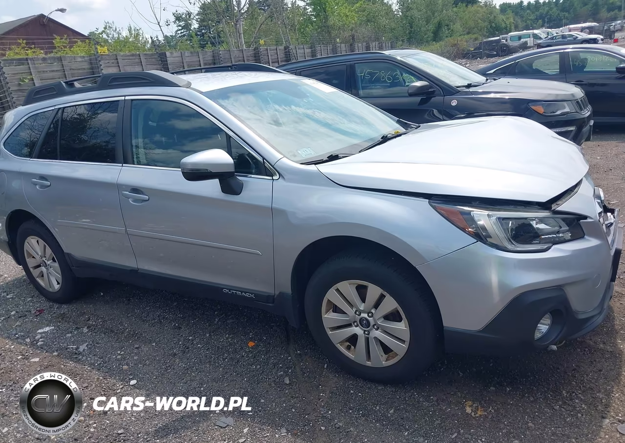 2019 Subaru Outback 2.5I Premium VIN:4S4BSAFCXK3383694 - 13