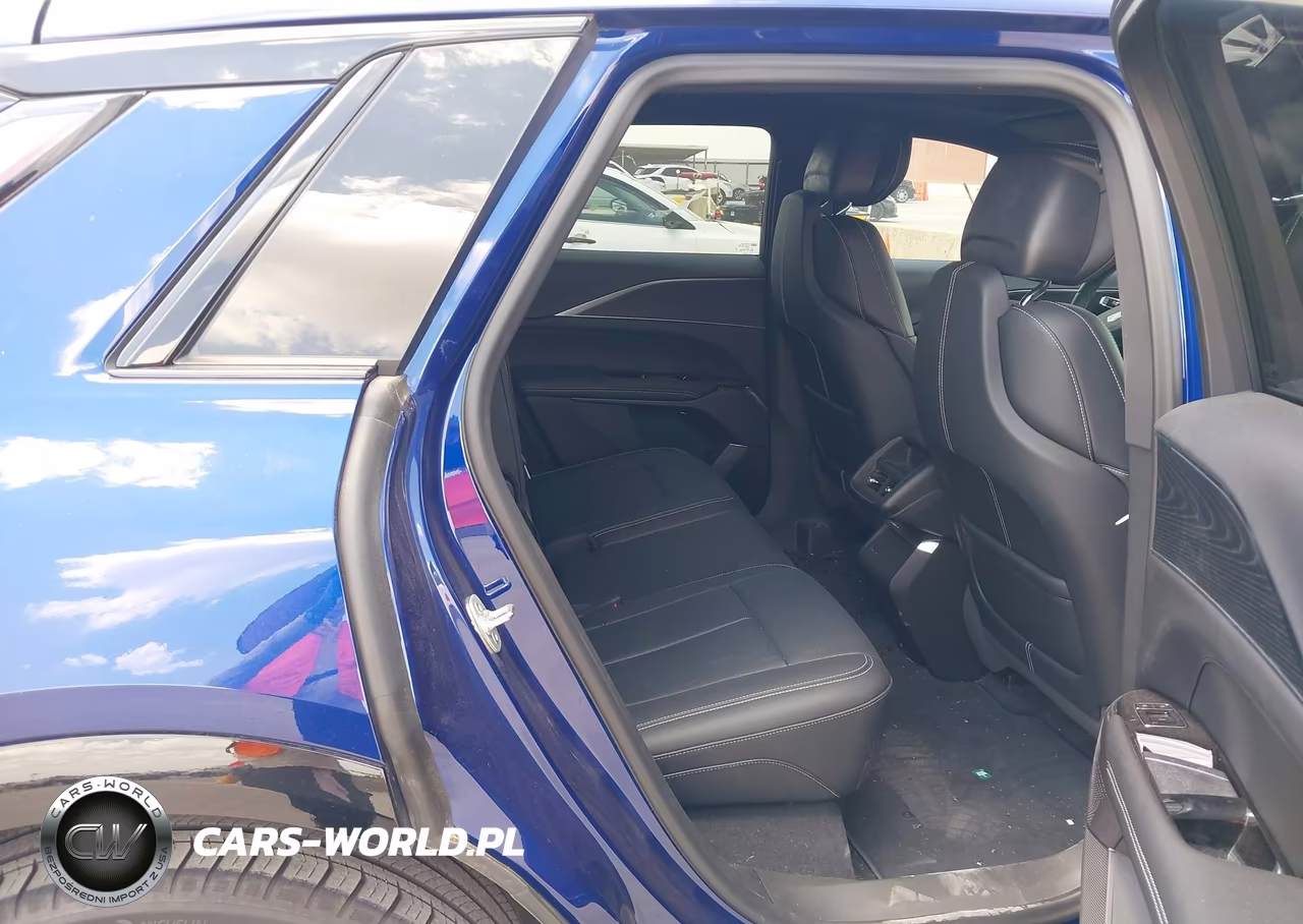 2025 Cadillac Lyriq Sport 1 Rwd VIN:1GYKPURK5SZ309715 - 8