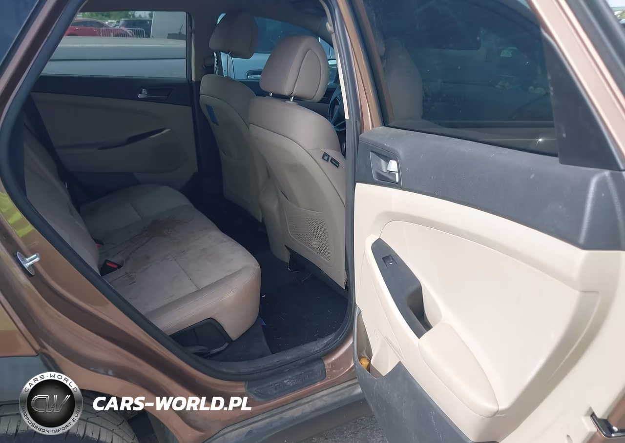 2016 Hyundai Tucson Sport VIN:KM8J33A28GU100990 - 8