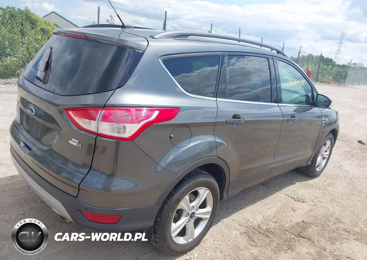 2015 Ford Escape Se VIN:1FMCU9GX9FUB26332 - 4