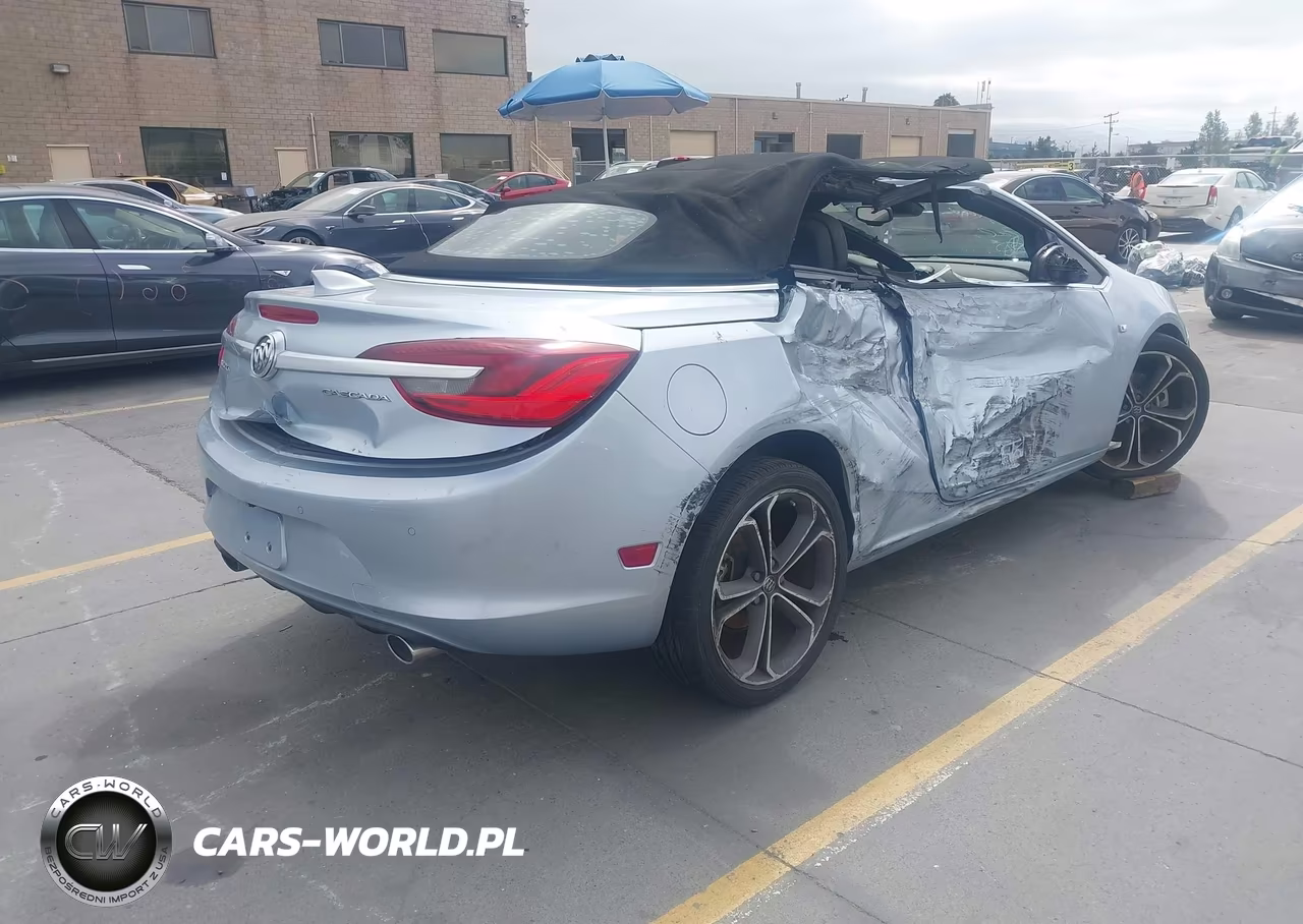 2016 Buick Cascada Premium VIN:W04WT3N5XGG038001 - 4