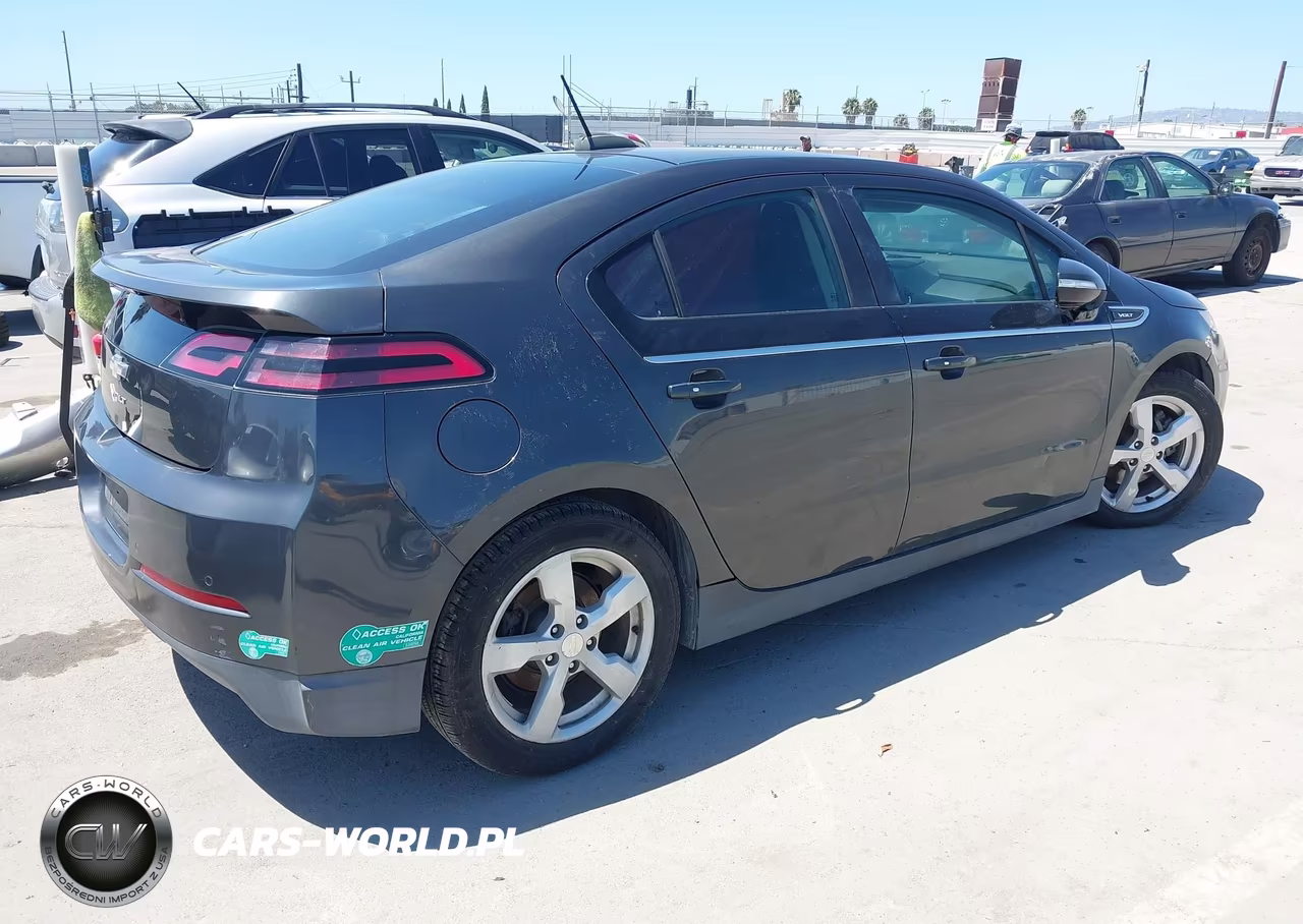 2015 Chevrolet Volt VIN:1G1RD6E49FU135630 - 4
