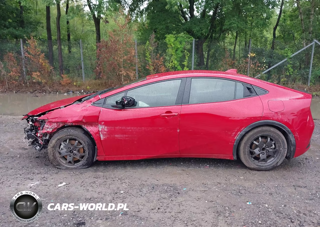 2025 Toyota Prius Plug-In Hybrid Se VIN:JTDACACU2S3044776 - 14