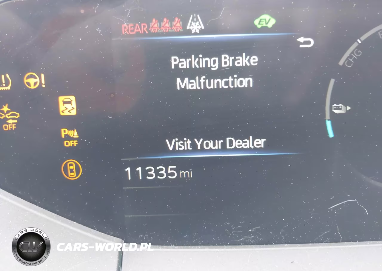 2025 Toyota Prius Plug-In Hybrid Se VIN:JTDACACU2S3044776 - 15