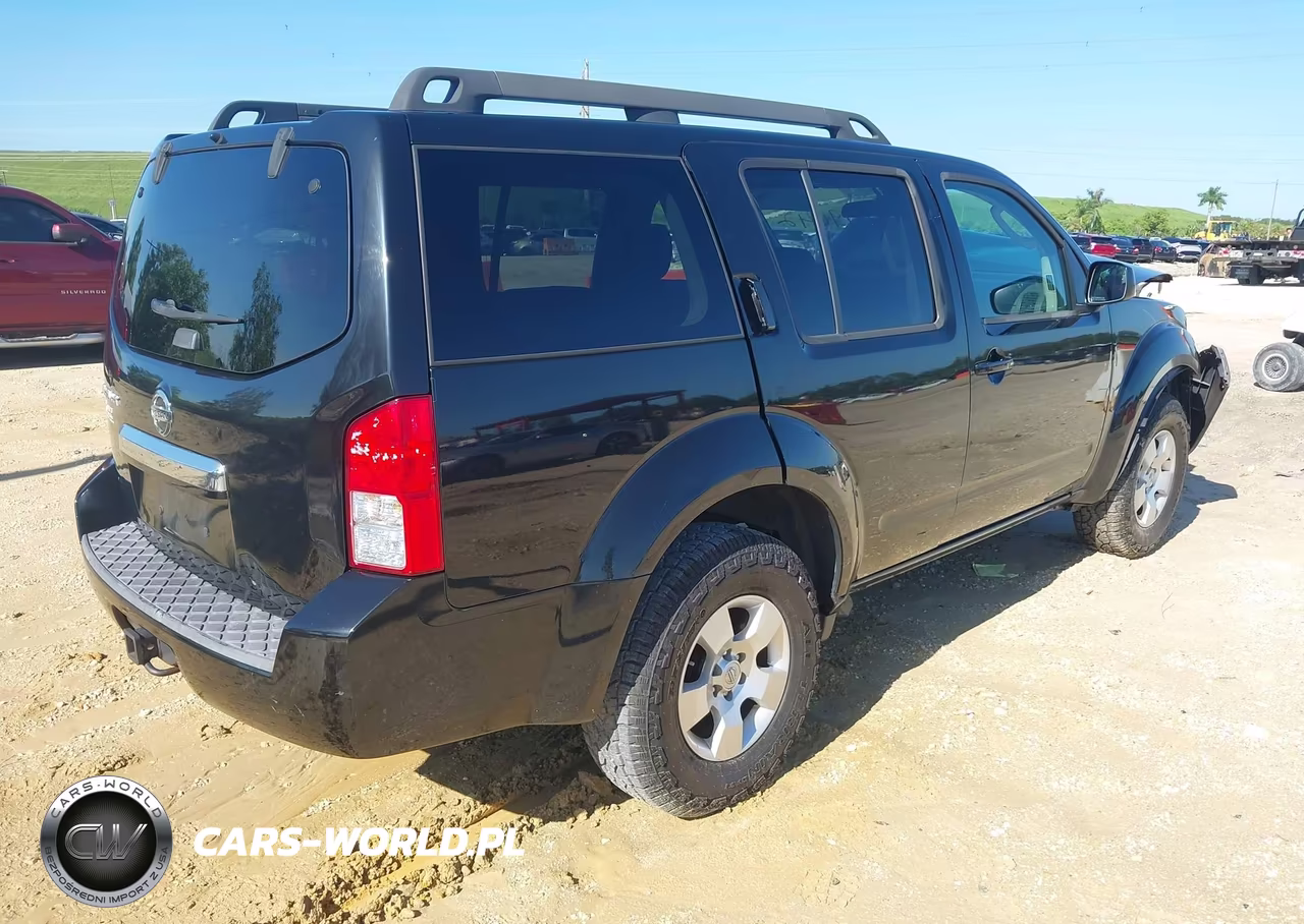 2011 Nissan Pathfinder S VIN:5N1AR1NB5BC609222 - 4