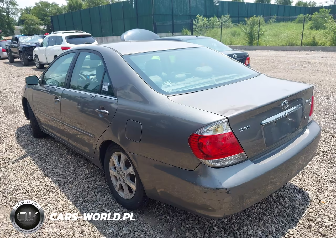 2006 Toyota Camry Xle V6 VIN:4T1BF30K56U632838 - 3