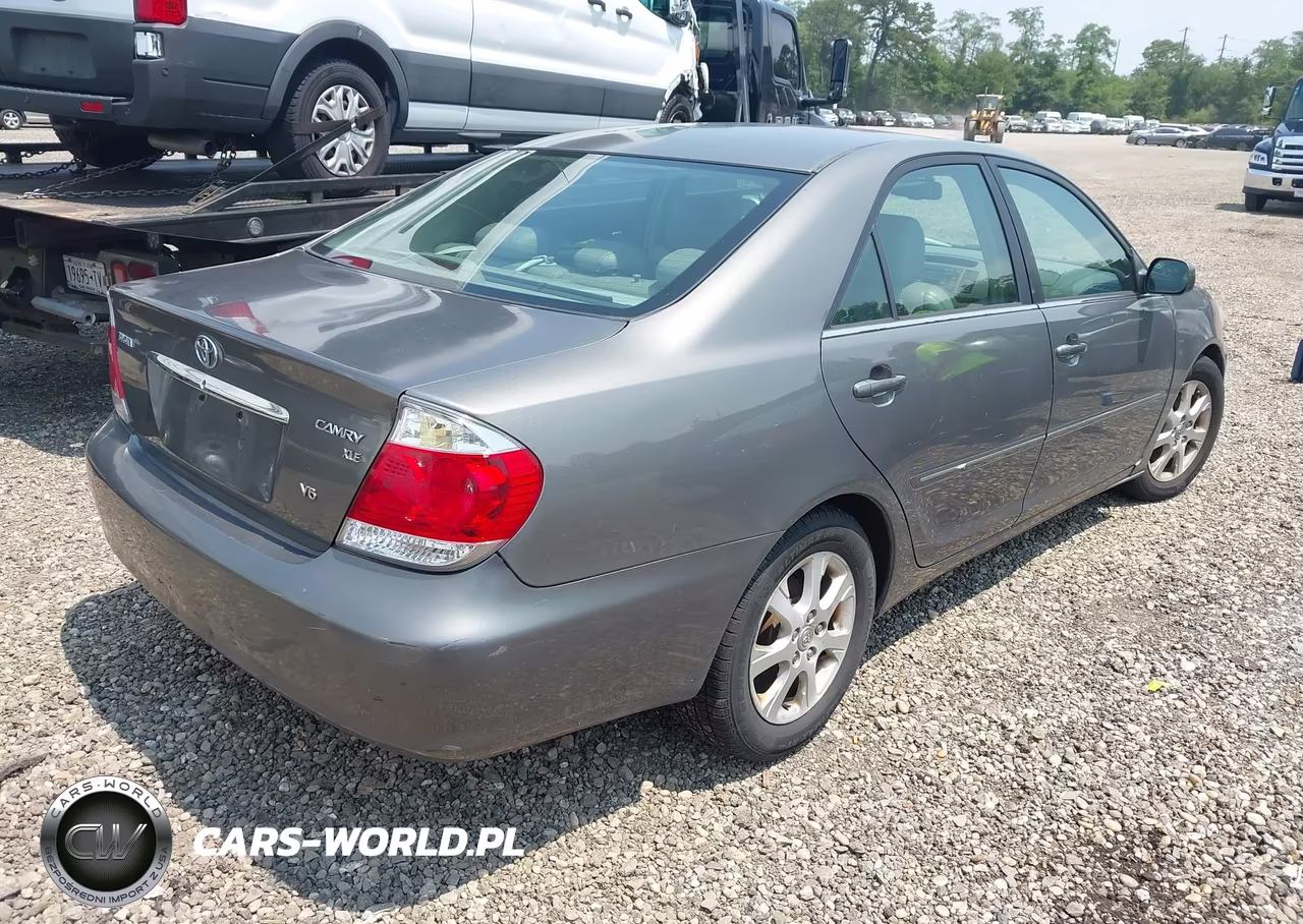 2006 Toyota Camry Xle V6 VIN:4T1BF30K56U632838 - 4