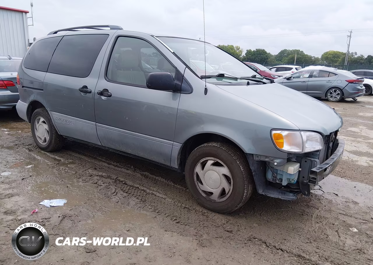 1998 Toyota Sienna Le