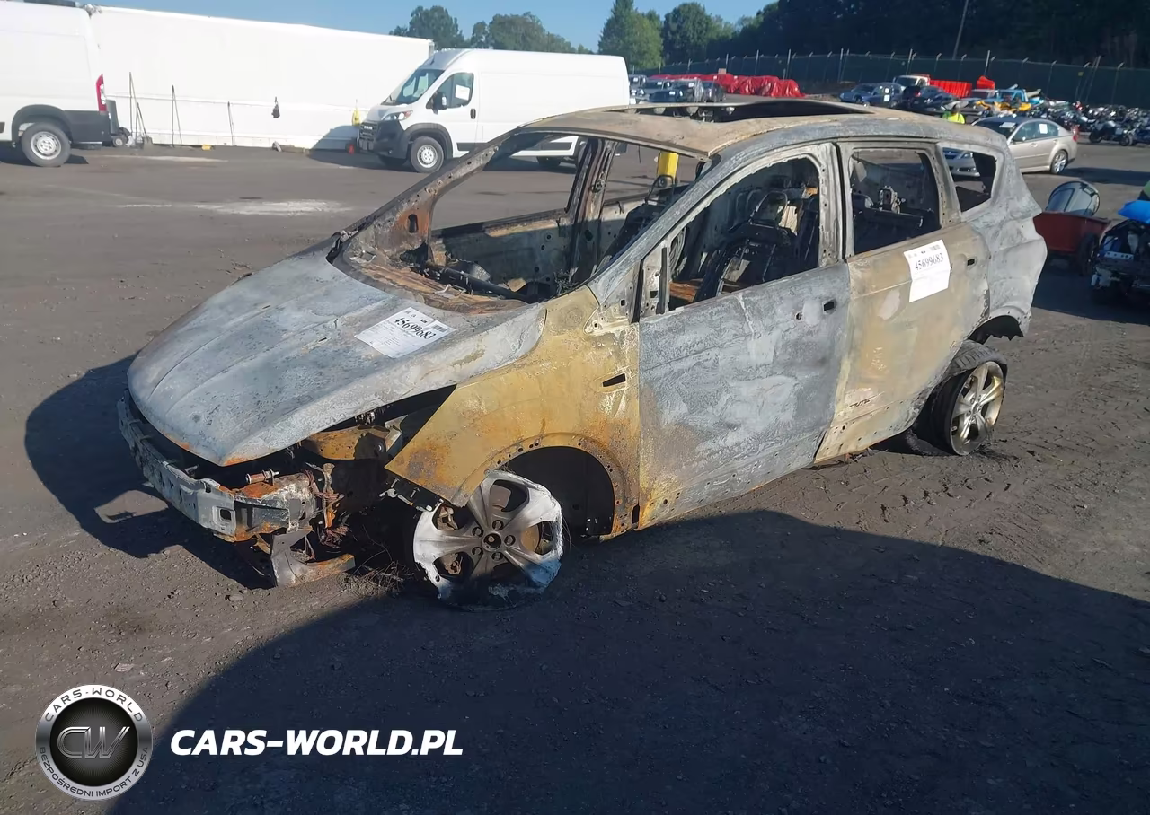 FORD ESCAPE SE VIN:1FMCU9GX4DUC58492 - 2