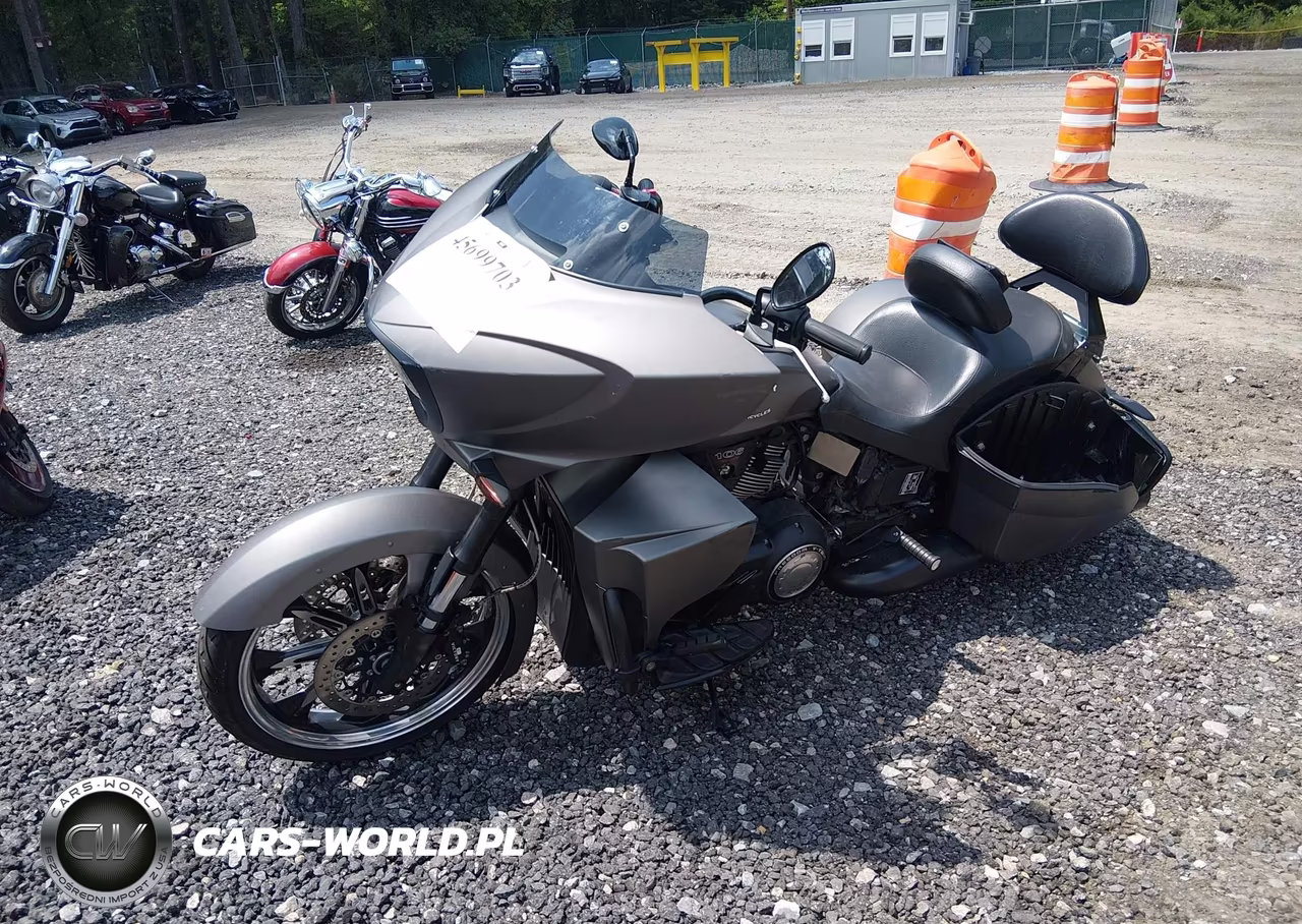 2016 Victory Motorcycles Cross Country VIN:5VPDB36N7G3055510 - 2