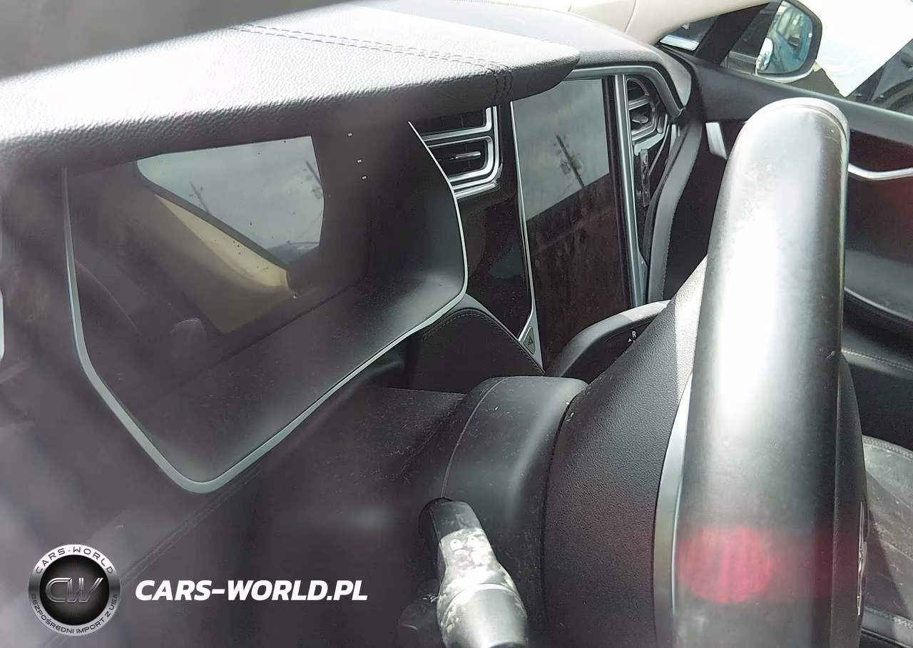 2014 Tesla Model S P85 VIN:5YJSA1H16EFP55767 - 7