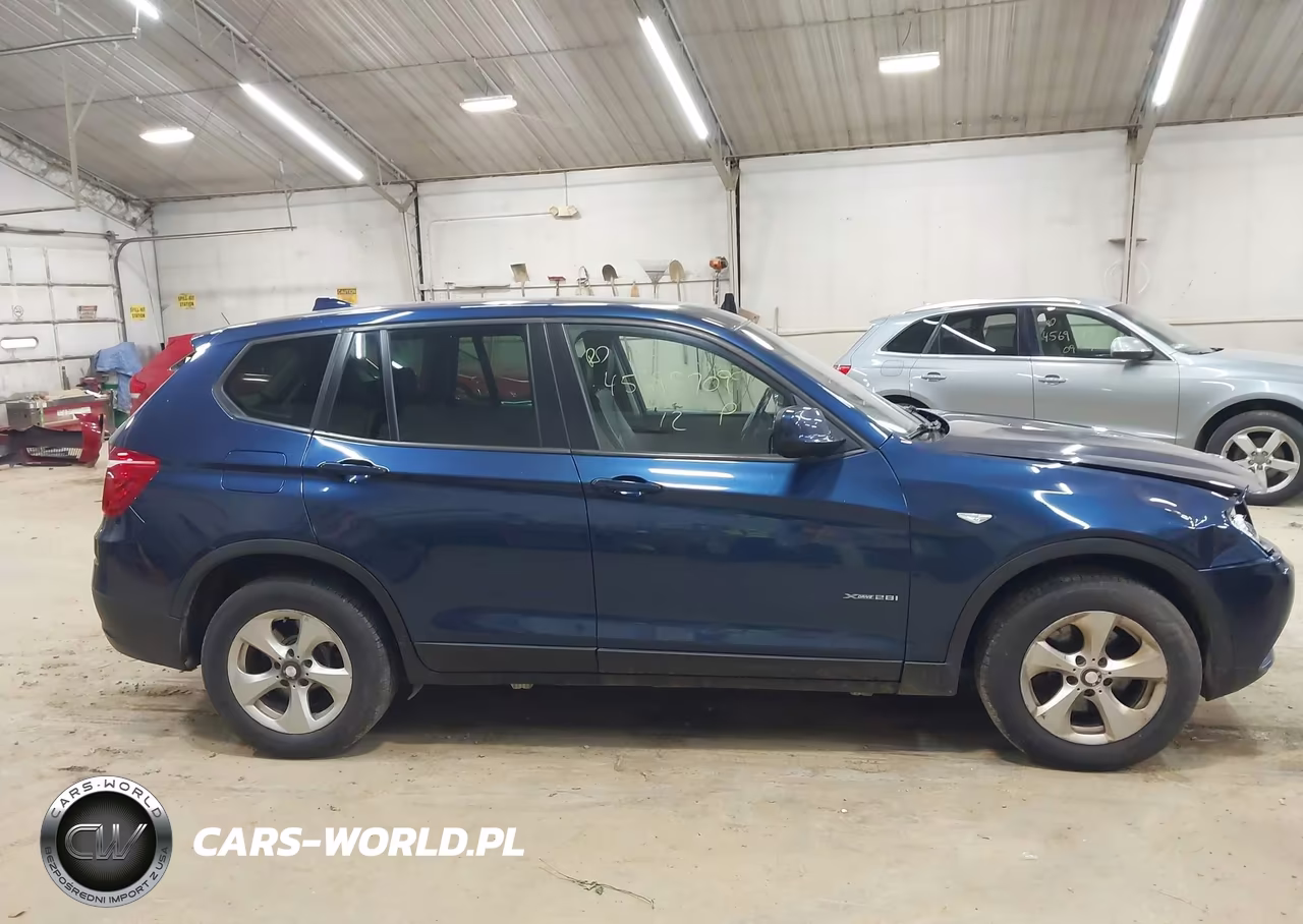 2012 BMW X3 xDrive28I VIN:5UXWX5C52CL724896 - 12