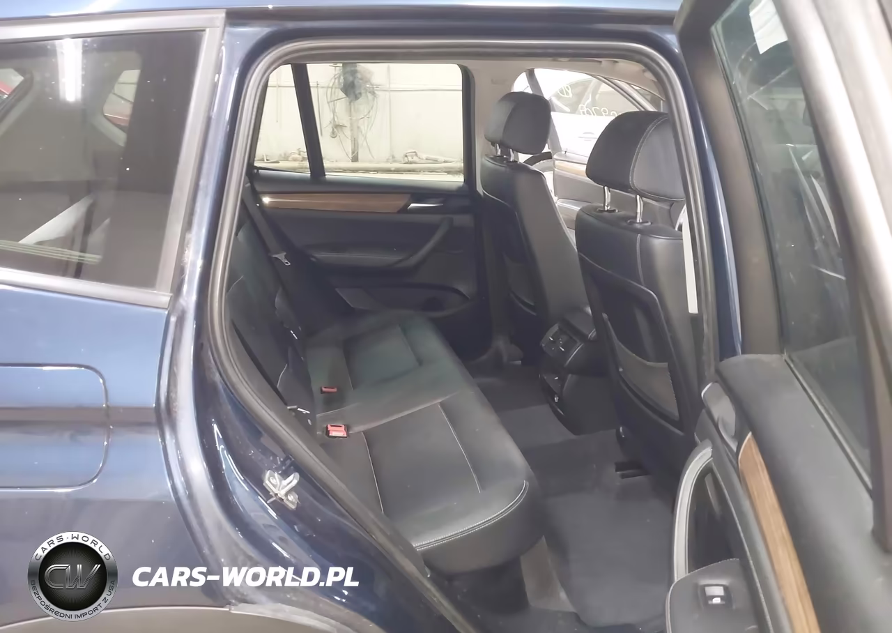 2012 BMW X3 xDrive28I VIN:5UXWX5C52CL724896 - 7