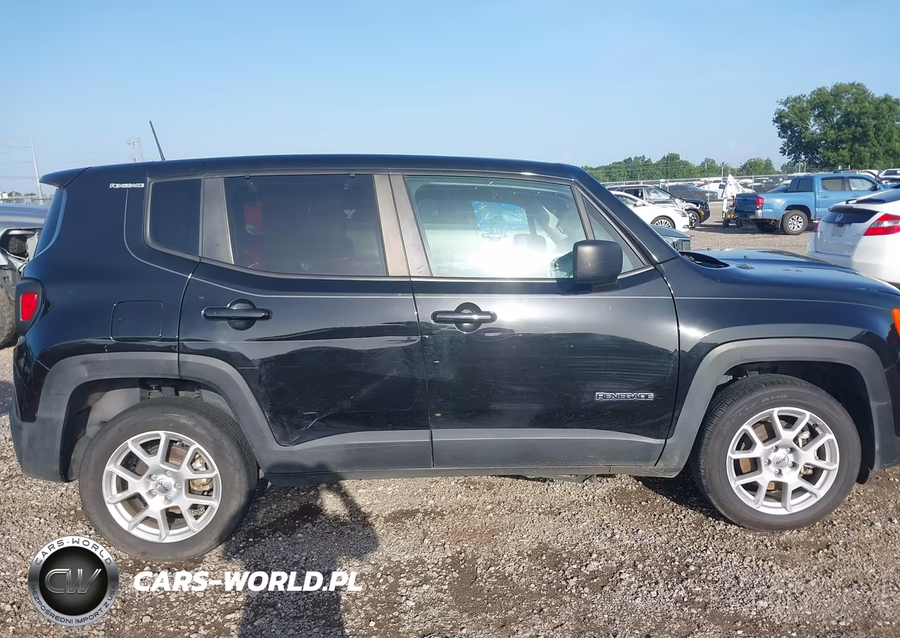 2023 Jeep Renegade Latitude 4X4 VIN:ZACNJDB19PPP16249 - 14
